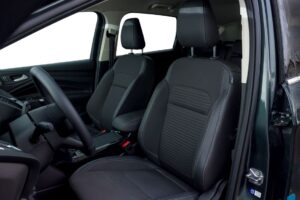 Capotaria em Volta Redonda Transforme o Interior do Seu Carro com DJ Capotaria e Estofados